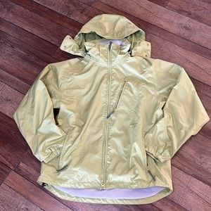 Cabelas ladies light weight jacket